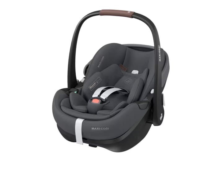8052204110_2024_maxicosi_carseat_babycarseat_pebble360pro2_grey_twillicgraphite_3qrtleft (2).jpg