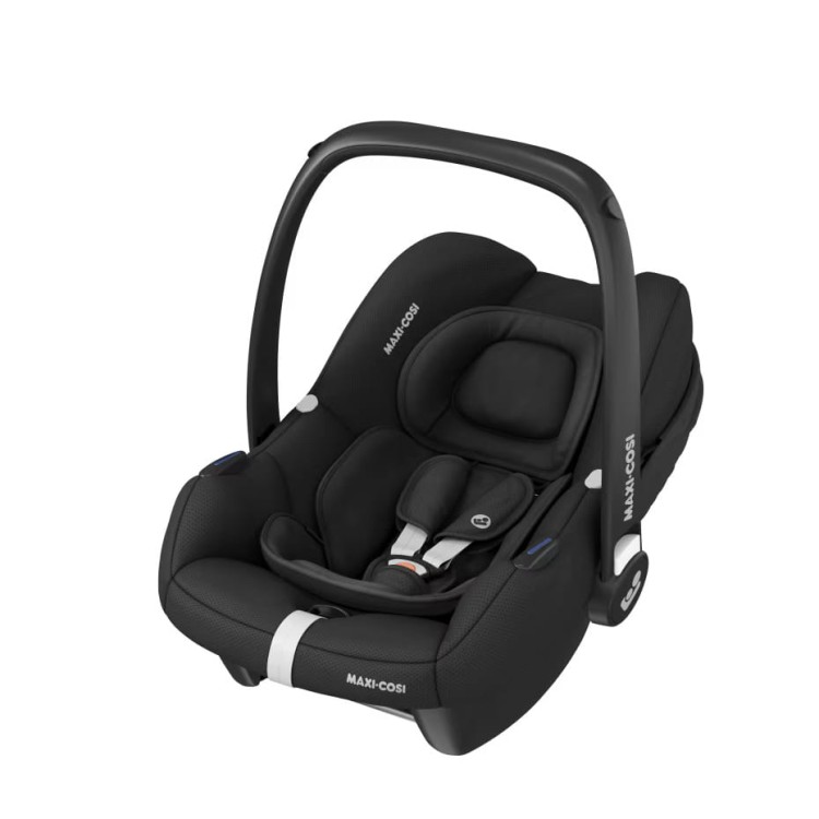 8558672112_2022_maxicosi_carseat_babycarseat_cabriofixisize_black_essentialblack_3qrtleft.jpg