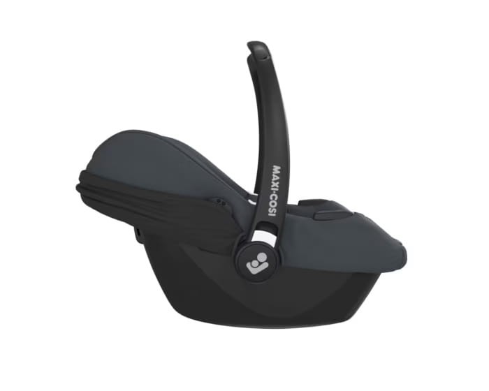 8558750112_2022_maxicosi_carseat_babycarseat_cabriofixisize_grey_essentialgraphite_side.jpg